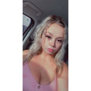 Meet your Posher, Hope